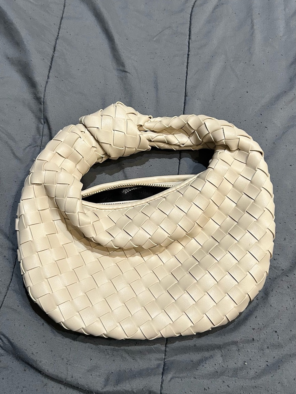 Urban Expressions Cream Woven Braided-Handle Shoulder Bag EUC